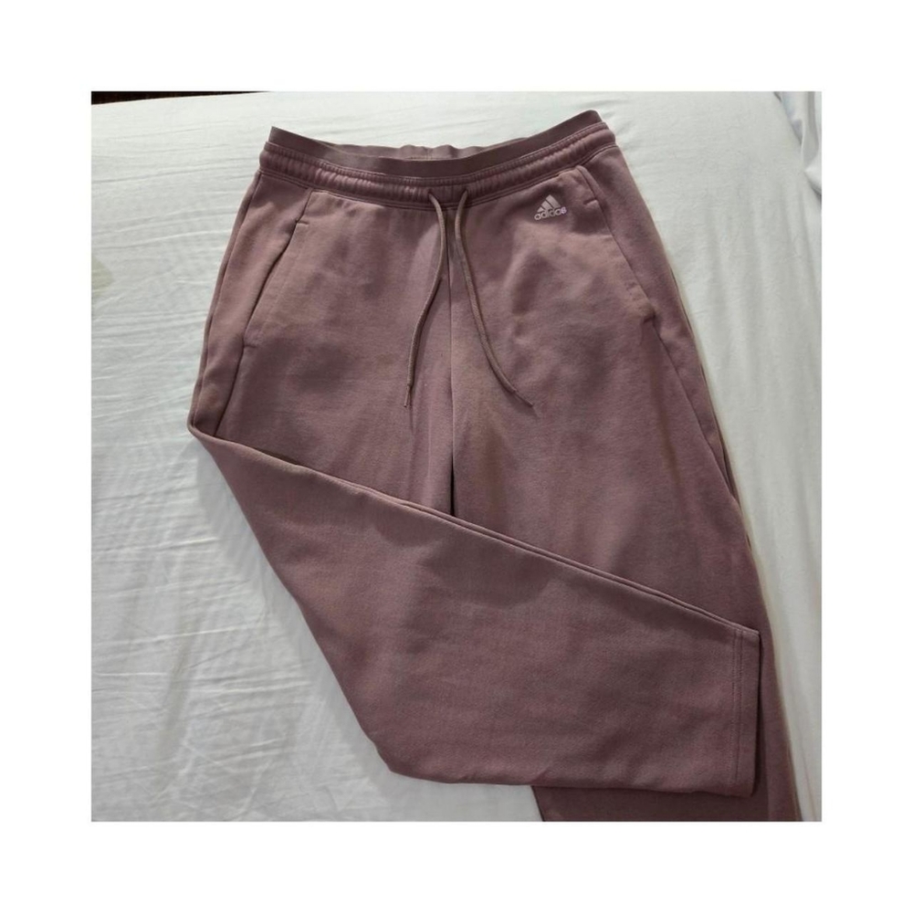 Perfect purple/pink adidas sweatpants